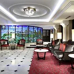 يوروستار كونكويستادور فندق 4*