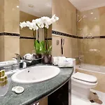 يوروستار كونكويستادور فندق