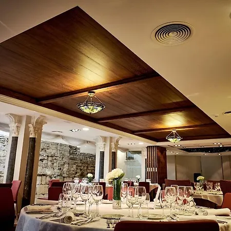 Eurostars Conquistador Hotell 4*
