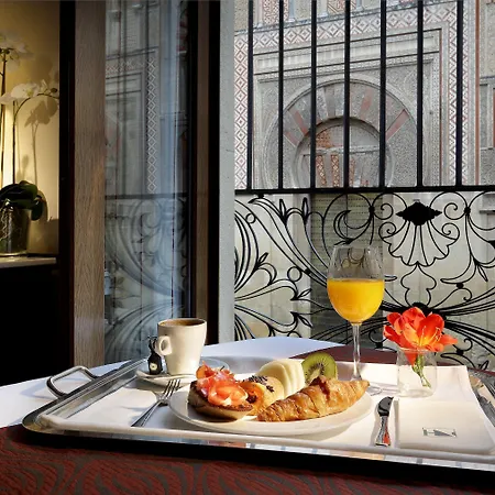 Eurostars Conquistador Отель