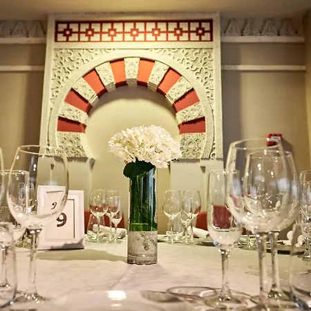 Eurostars Conquistador Отель Кордова