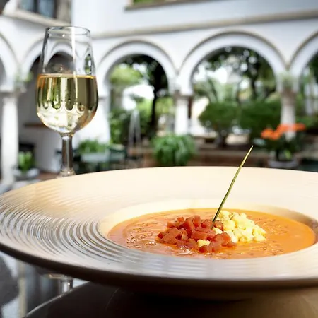 Eurostars Conquistador Hotell 4*