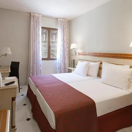 Hotell Eurostars Conquistador 4*