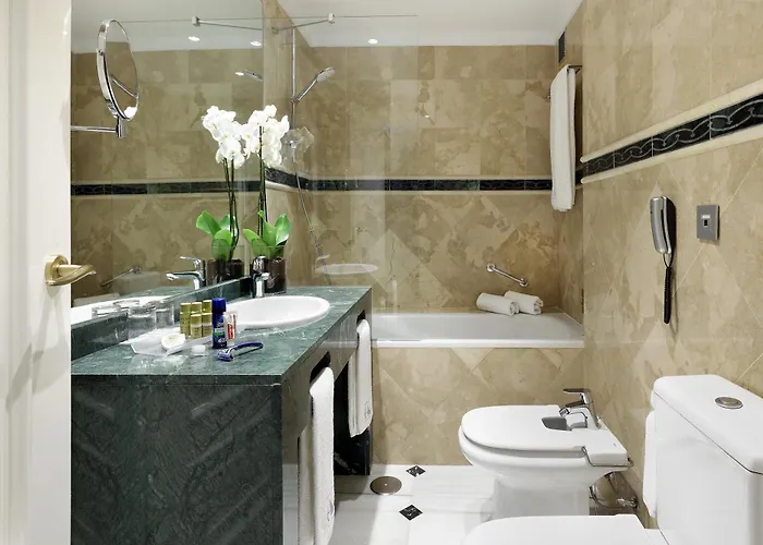 Отель Eurostars Conquistador