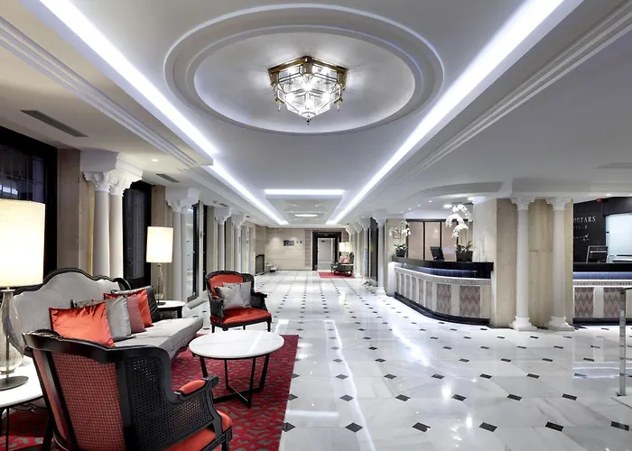 Отель Eurostars Conquistador