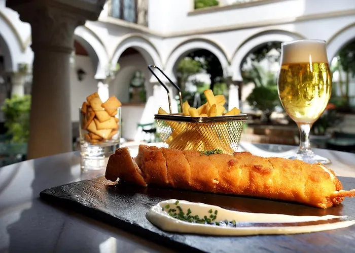 Отель Eurostars Conquistador 4*